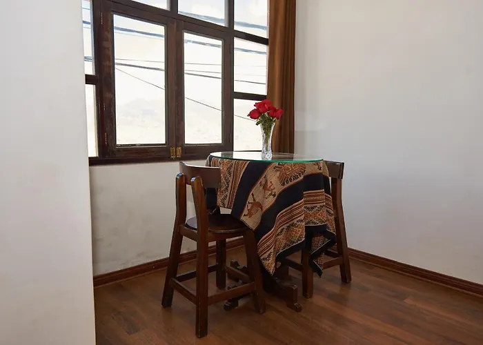 El Balcon View *